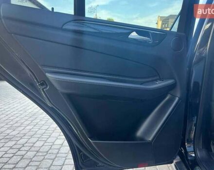 Черный Мерседес ГЛЕ-Класс, объемом двигателя 3.5 л и пробегом 105 тыс. км за 31500 $, фото 24 на Automoto.ua