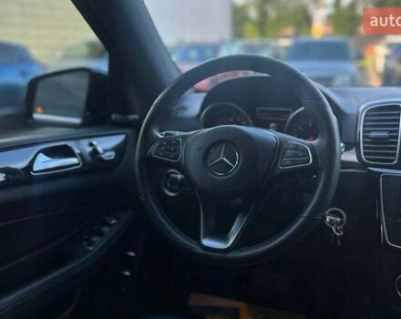 Черный Мерседес ГЛЕ-Класс, объемом двигателя 3.5 л и пробегом 105 тыс. км за 31500 $, фото 16 на Automoto.ua
