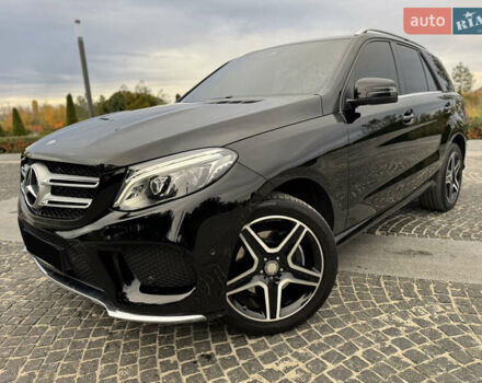 Мерседес ГЛЕ-Класс 2017 в Днепре (Днепропетровске) на Automoto.ua Черный Мерседес ГЛЕ-Класс, объемом двигателя 2.14 л и пробегом 137 тыс. км за 33500 $, фото 4 на Automoto.ua