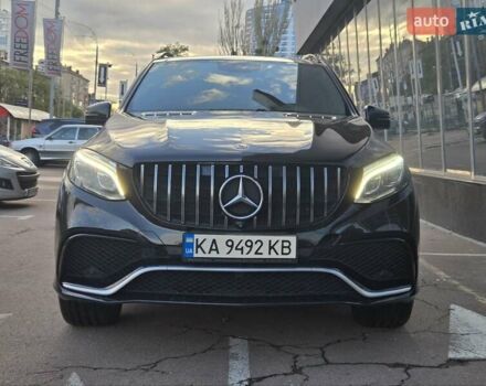 Мерседес ГЛЕ-Класс 2017 в Киеве на Automoto.ua Черный Мерседес ГЛЕ-Класс, объемом двигателя 3 л и пробегом 125 тыс. км за 33500 $, фото 2 на Automoto.ua