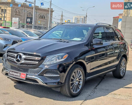 Черный Мерседес ГЛЕ-Класс, объемом двигателя 3.5 л и пробегом 98 тыс. км за 28990 $, фото 2 на Automoto.ua