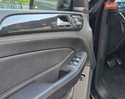 Мерседес ГЛЕ-Класс 2017 в Киеве на Automoto.ua Черный Мерседес ГЛЕ-Класс, объемом двигателя 3 л и пробегом 125 тыс. км за 33500 $, фото 18 на Automoto.ua