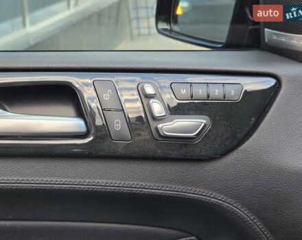 Мерседес ГЛЕ-Класс 2017 в Киеве на Automoto.ua Черный Мерседес ГЛЕ-Класс, объемом двигателя 3 л и пробегом 125 тыс. км за 33500 $, фото 19 на Automoto.ua