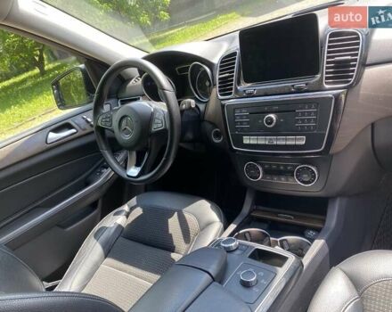 Черный Мерседес ГЛЕ-Класс, объемом двигателя 2.99 л и пробегом 150 тыс. км за 45000 $, фото 10 на Automoto.ua