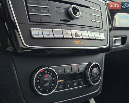 Мерседес ГЛЕ-Класс 2017 в Киеве на Automoto.ua Черный Мерседес ГЛЕ-Класс, объемом двигателя 3 л и пробегом 125 тыс. км за 33500 $, фото 30 на Automoto.ua
