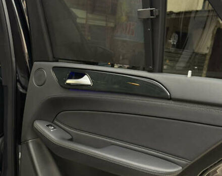 Черный Мерседес ГЛЕ-Класс, объемом двигателя 3 л и пробегом 87 тыс. км за 45400 $, фото 84 на Automoto.ua