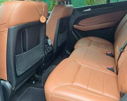 Мерседес ГЛЕ-Класс 2017 в Сарнах на Automoto.ua Черный Мерседес ГЛЕ-Класс, объемом двигателя 2.99 л и пробегом 69 тыс. км за 46500 $, фото 5 на Automoto.ua