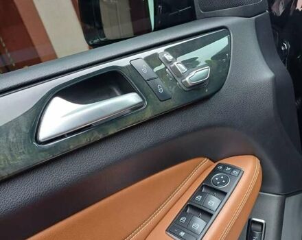 Мерседес ГЛЕ-Класс 2017 в Сарнах на Automoto.ua Черный Мерседес ГЛЕ-Класс, объемом двигателя 2.99 л и пробегом 69 тыс. км за 46500 $, фото 14 на Automoto.ua