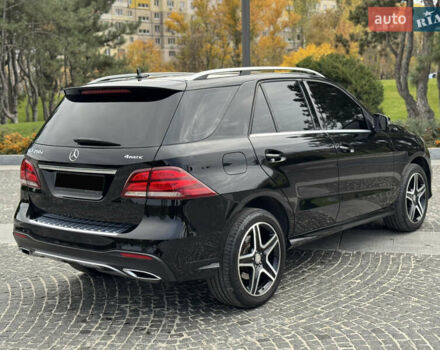 Мерседес ГЛЕ-Класс 2017 в Днепре (Днепропетровске) на Automoto.ua Черный Мерседес ГЛЕ-Класс, объемом двигателя 2.14 л и пробегом 137 тыс. км за 33500 $, фото 12 на Automoto.ua