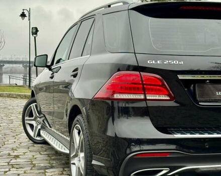 Чорний Мерседес ГЛЕ-Клас, об'ємом двигуна 2.14 л та пробігом 250 тис. км за 27555 $, фото 113 на Automoto.ua