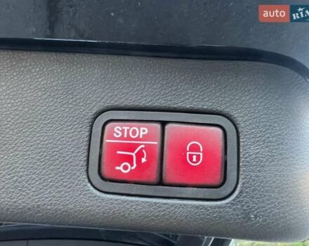 Мерседес ГЛЕ-Класс 2018 в Киеве на Automoto.ua Черный Мерседес ГЛЕ-Класс, объемом двигателя 4.66 л и пробегом 136 тыс. км за 28900 $, фото 25 на Automoto.ua