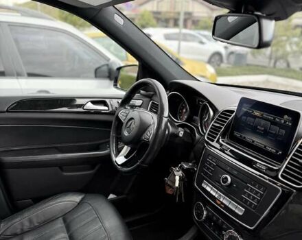 Мерседес ГЛЕ-Класс 2018 в Киеве на Automoto.ua Черный Мерседес ГЛЕ-Класс, объемом двигателя 3.5 л и пробегом 135 тыс. км за 29000 $, фото 13 на Automoto.ua