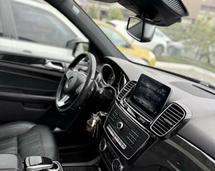 Мерседес ГЛЕ-Класс 2018 в Киеве на Automoto.ua Черный Мерседес ГЛЕ-Класс, объемом двигателя 3.5 л и пробегом 135 тыс. км за 29000 $, фото 6 на Automoto.ua