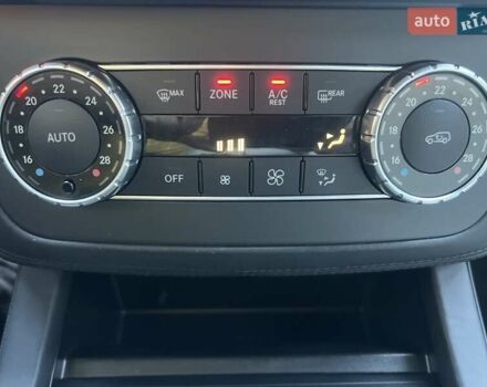 Мерседес ГЛЕ-Класс 2018 в Киеве на Automoto.ua Черный Мерседес ГЛЕ-Класс, объемом двигателя 4.66 л и пробегом 136 тыс. км за 28900 $, фото 18 на Automoto.ua