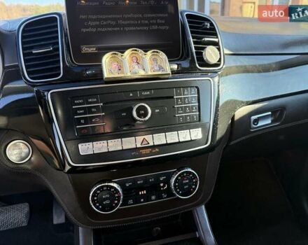 Черный Мерседес ГЛЕ-Класс, объемом двигателя 2.99 л и пробегом 260 тыс. км за 35500 $, фото 3 на Automoto.ua