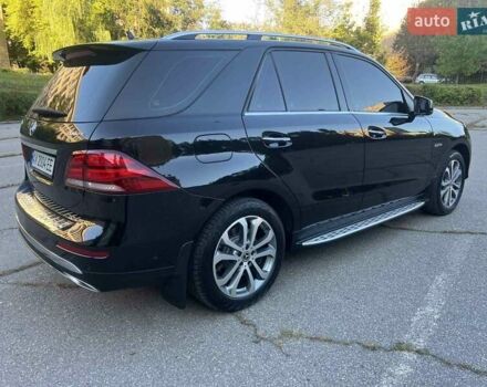 Мерседес ГЛЕ-Класс 2018 в Киеве на Automoto.ua Черный Мерседес ГЛЕ-Класс, объемом двигателя 4.66 л и пробегом 136 тыс. км за 28900 $, фото 5 на Automoto.ua