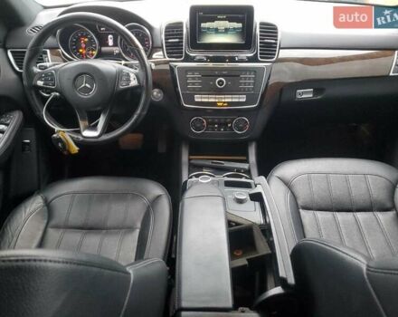 Черный Мерседес ГЛЕ-Класс, объемом двигателя 3.5 л и пробегом 110 тыс. км за 9500 $, фото 7 на Automoto.ua