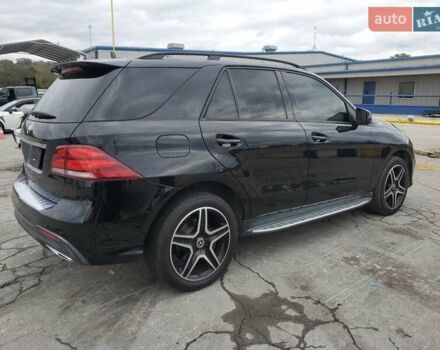 Черный Мерседес ГЛЕ-Класс, объемом двигателя 3.5 л и пробегом 110 тыс. км за 9500 $, фото 2 на Automoto.ua