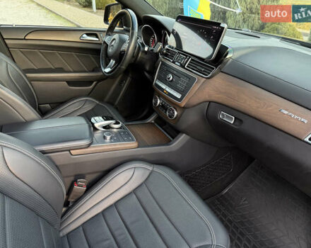 Мерседес ГЛЕ-Класс 2019 в Днепре (Днепропетровске) на Automoto.ua Черный Мерседес ГЛЕ-Класс, объемом двигателя 3 л и пробегом 59 тыс. км за 48600 $, фото 36 на Automoto.ua