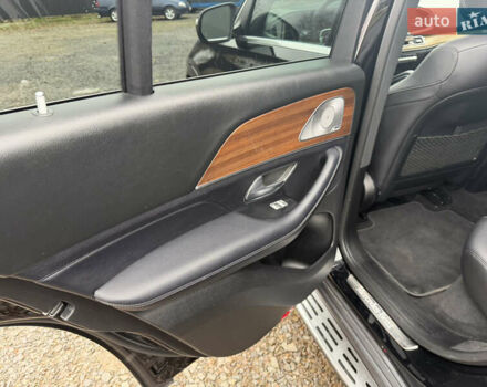 Черный Мерседес ГЛЕ-Класс, объемом двигателя 1.99 л и пробегом 186 тыс. км за 41900 $, фото 9 на Automoto.ua