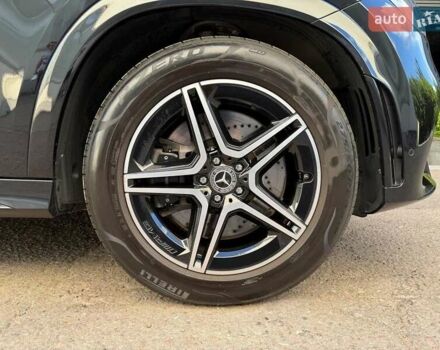 Мерседес ГЛЕ-Класс 2019 в Одессе на Automoto.ua Черный Мерседес ГЛЕ-Класс, объемом двигателя 1.99 л и пробегом 90 тыс. км за 50000 $, фото 1 на Automoto.ua