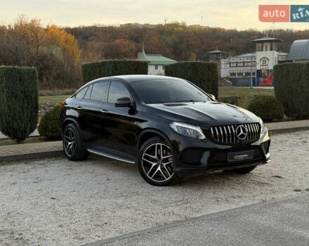 Мерседес ГЛЕ-Класс 2019 в Днепре (Днепропетровске) на Automoto.ua Черный Мерседес ГЛЕ-Класс, объемом двигателя 3 л и пробегом 59 тыс. км за 48600 $, фото 2 на Automoto.ua