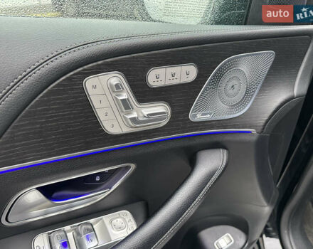 Черный Мерседес ГЛЕ-Класс, объемом двигателя 3.98 л и пробегом 119 тыс. км за 55500 $, фото 6 на Automoto.ua