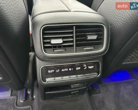 Черный Мерседес ГЛЕ-Класс, объемом двигателя 3.98 л и пробегом 119 тыс. км за 55500 $, фото 22 на Automoto.ua