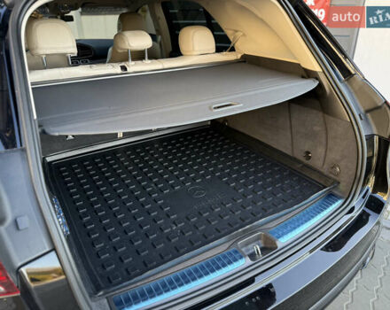 Черный Мерседес ГЛЕ-Класс, объемом двигателя 3 л и пробегом 125 тыс. км за 56900 $, фото 58 на Automoto.ua