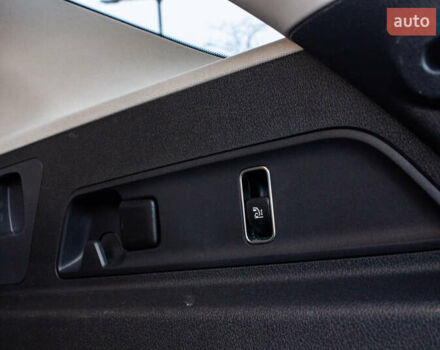 Черный Мерседес ГЛЕ-Класс, объемом двигателя 2.93 л и пробегом 117 тыс. км за 57500 $, фото 35 на Automoto.ua