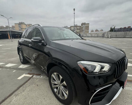 Мерседес ГЛЕ-Класс 2020 в Киеве на Automoto.ua Черный Мерседес ГЛЕ-Класс, объемом двигателя 2 л и пробегом 112 тыс. км за 46000 $, фото 1 на Automoto.ua