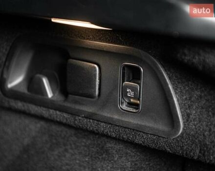 Мерседес ГЛЕ-Класс 2020 в Одессе на Automoto.ua Черный Мерседес ГЛЕ-Класс, объемом двигателя 2.93 л и пробегом 92 тыс. км за 72900 $, фото 33 на Automoto.ua