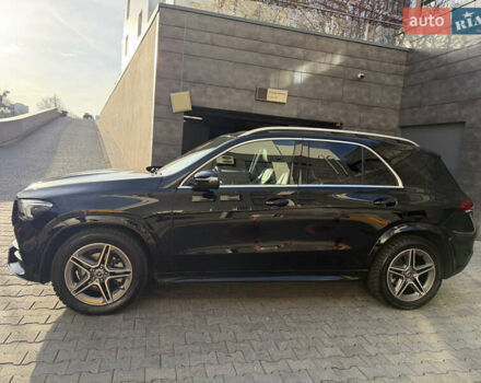 Черный Мерседес ГЛЕ-Класс, объемом двигателя 1.95 л и пробегом 60 тыс. км за 65000 $, фото 4 на Automoto.ua