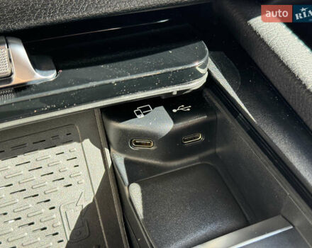 Черный Мерседес ГЛЕ-Класс, объемом двигателя 1.95 л и пробегом 96 тыс. км за 64996 $, фото 25 на Automoto.ua