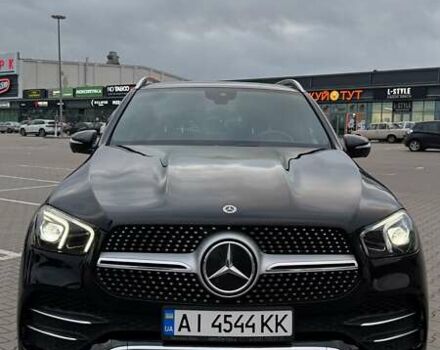 Мерседес ГЛЕ-Клас 2021 у Софіївська Борщагівка на Automoto.ua Чорний Мерседес ГЛЕ-Клас, об'ємом двигуна 1.95 л та пробігом 60 тис. км за 63000 $, фото 1 на Automoto.ua