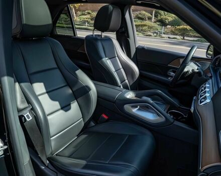 Черный Мерседес ГЛЕ-Класс, объемом двигателя 2 л и пробегом 16 тыс. км за 50000 $, фото 10 на Automoto.ua