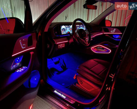 Черный Мерседес ГЛЕ-Класс, объемом двигателя 1.95 л и пробегом 96 тыс. км за 64996 $, фото 38 на Automoto.ua