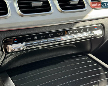 Черный Мерседес ГЛЕ-Класс, объемом двигателя 1.95 л и пробегом 96 тыс. км за 64996 $, фото 21 на Automoto.ua