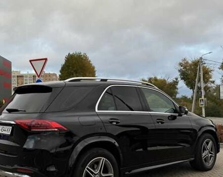 Мерседес ГЛЕ-Клас 2021 у Софіївська Борщагівка на Automoto.ua Чорний Мерседес ГЛЕ-Клас, об'ємом двигуна 1.95 л та пробігом 60 тис. км за 63000 $, фото 5 на Automoto.ua