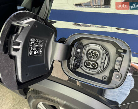 Черный Мерседес ГЛЕ-Класс, объемом двигателя 1.95 л и пробегом 96 тыс. км за 64996 $, фото 81 на Automoto.ua