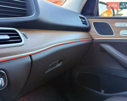 Черный Мерседес ГЛЕ-Класс, объемом двигателя 2.93 л и пробегом 94 тыс. км за 67000 $, фото 38 на Automoto.ua