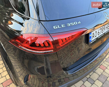 Черный Мерседес ГЛЕ-Класс, объемом двигателя 2.93 л и пробегом 94 тыс. км за 67000 $, фото 5 на Automoto.ua