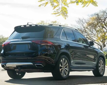 Черный Мерседес ГЛЕ-Класс, объемом двигателя 2 л и пробегом 16 тыс. км за 50000 $, фото 3 на Automoto.ua