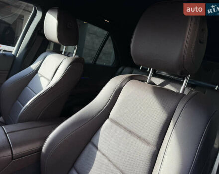 Черный Мерседес ГЛЕ-Класс, объемом двигателя 1.95 л и пробегом 60 тыс. км за 65000 $, фото 38 на Automoto.ua