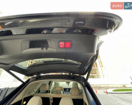 Черный Мерседес ГЛЕ-Класс, объемом двигателя 3 л и пробегом 106 тыс. км за 63999 $, фото 45 на Automoto.ua