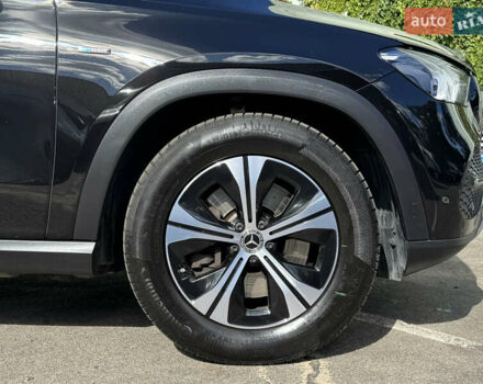 Черный Мерседес ГЛЕ-Класс, объемом двигателя 1.95 л и пробегом 96 тыс. км за 64996 $, фото 73 на Automoto.ua