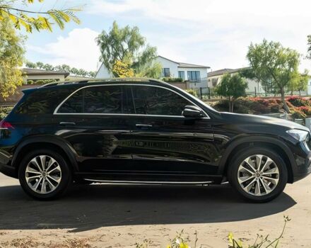 Черный Мерседес ГЛЕ-Класс, объемом двигателя 2 л и пробегом 16 тыс. км за 50000 $, фото 2 на Automoto.ua