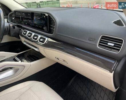 Черный Мерседес ГЛЕ-Класс, объемом двигателя 3 л и пробегом 106 тыс. км за 63999 $, фото 43 на Automoto.ua