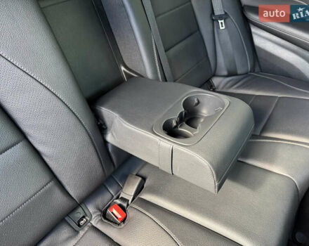 Черный Мерседес ГЛЕ-Класс, объемом двигателя 1.95 л и пробегом 96 тыс. км за 64996 $, фото 35 на Automoto.ua