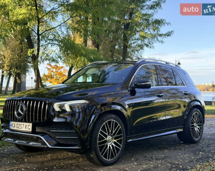 Мерседес ГЛЕ-Класс 2022 в Киеве на Automoto.ua Черный Мерседес ГЛЕ-Класс, объемом двигателя 2.93 л и пробегом 78 тыс. км за 80000 $, фото 29 на Automoto.ua